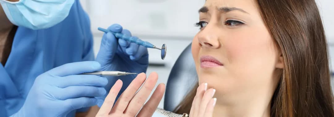 Jak pozbyć się odruchu wymiotnego u dentysty i czuć się komfortowo