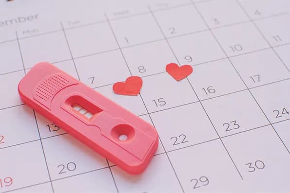 Jak rozpoznać owulację? Kluczowe objawy, które musisz znać