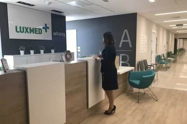 Gdzie przyjmuje okulista w Gliwicach? Sprawdź najlepsze miejsca.